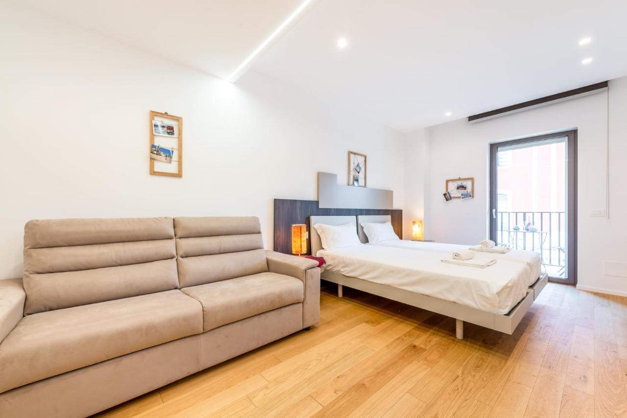 Central & Elegant Room Near The Station Μπάρι Εξωτερικό φωτογραφία